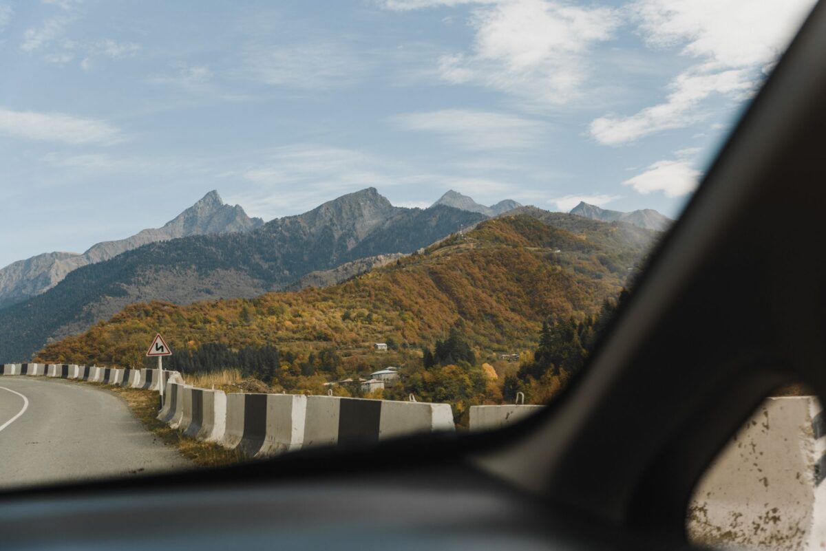 Toussaint : vendredi orange sur les routes, nos conseils pour un road trip sans bouchons